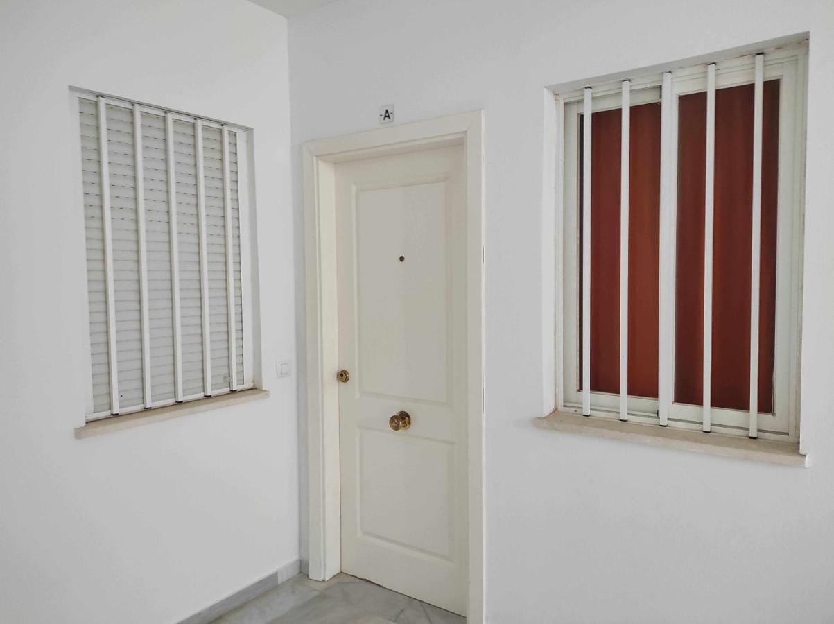 Apartamento Centrico Con Garaje Y Cercano A La Pl Zahara de los Atunes Bagian luar foto